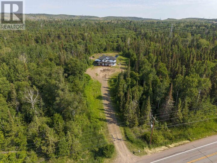 Property Photo: 1204 Lakeshore Dr ON P7A 0S4