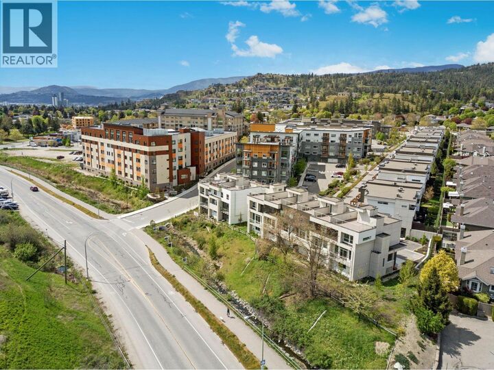 720 Valley Road 44 — photo 1