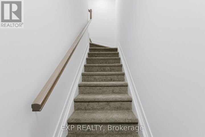 Property Photo:  605 Silhouette Private  ON K2J 4S3 