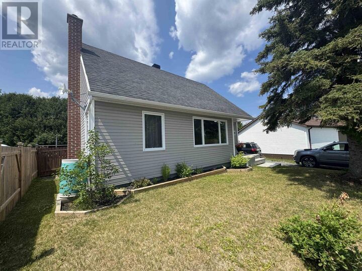 Property Photo:  4 Adjala Ave  ON P0T 2C0 