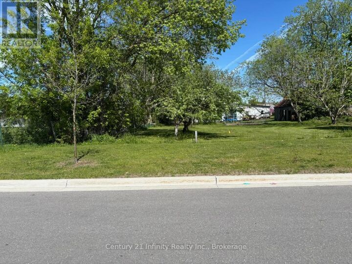Property Photo: 54 Townline Road South ON L1K 1B1