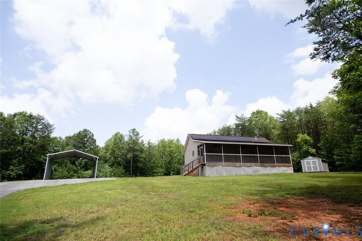 Property Photo: 1487 Spencer Road VA 23936