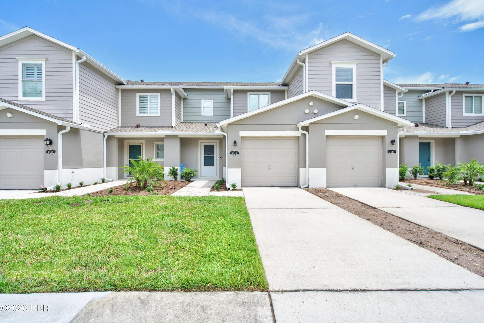 Property Photo: 2667 Sicily Drive FL 32168