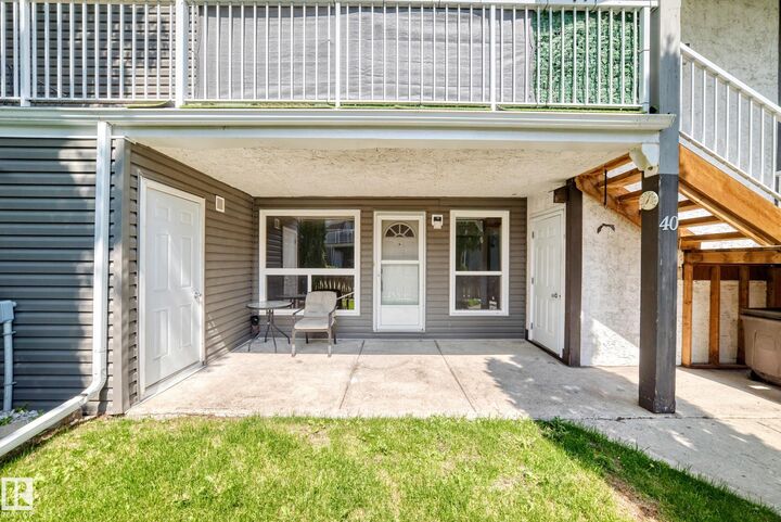 Property Photo: 3111 142 Avenue NW 40 AB T5Y 2H6