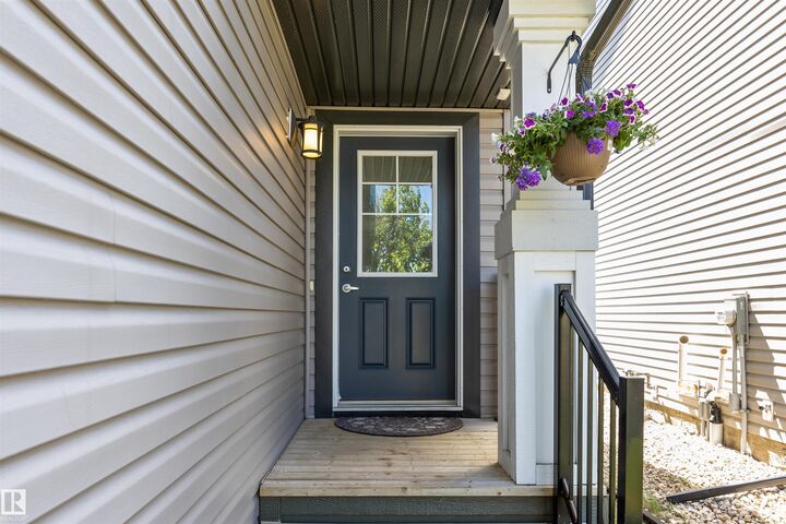 Property Photo: 1651 Hammond Crescent NW AB T6M 0L8