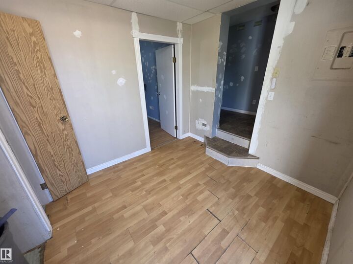 Property Photo:  5220 44 Avenue 9  AB T0C 0V0 