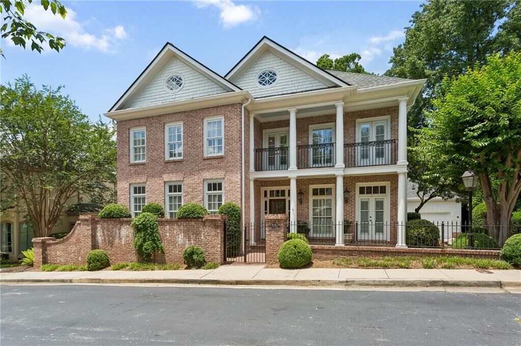 Property Photo:  4267 Olde Mill Lane NE  GA 30342 