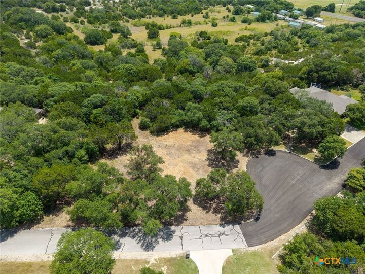 Property Photo: 212 Lost Mesa TX 76513