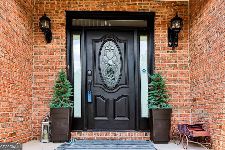Property Photo: 138 Tara Boulevard GA 30052