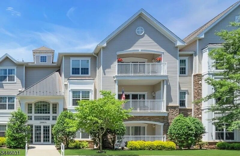 Property Photo:  2205 Conrad Way 2205  NJ 08873 