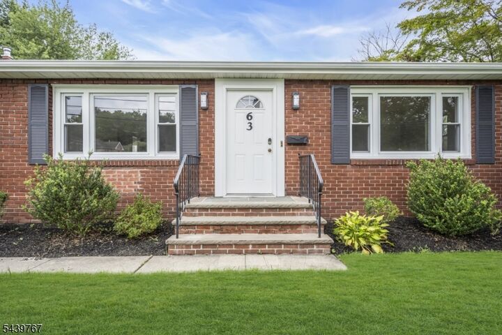 Property Photo:  63 Livingston Ave A  NJ 07974 