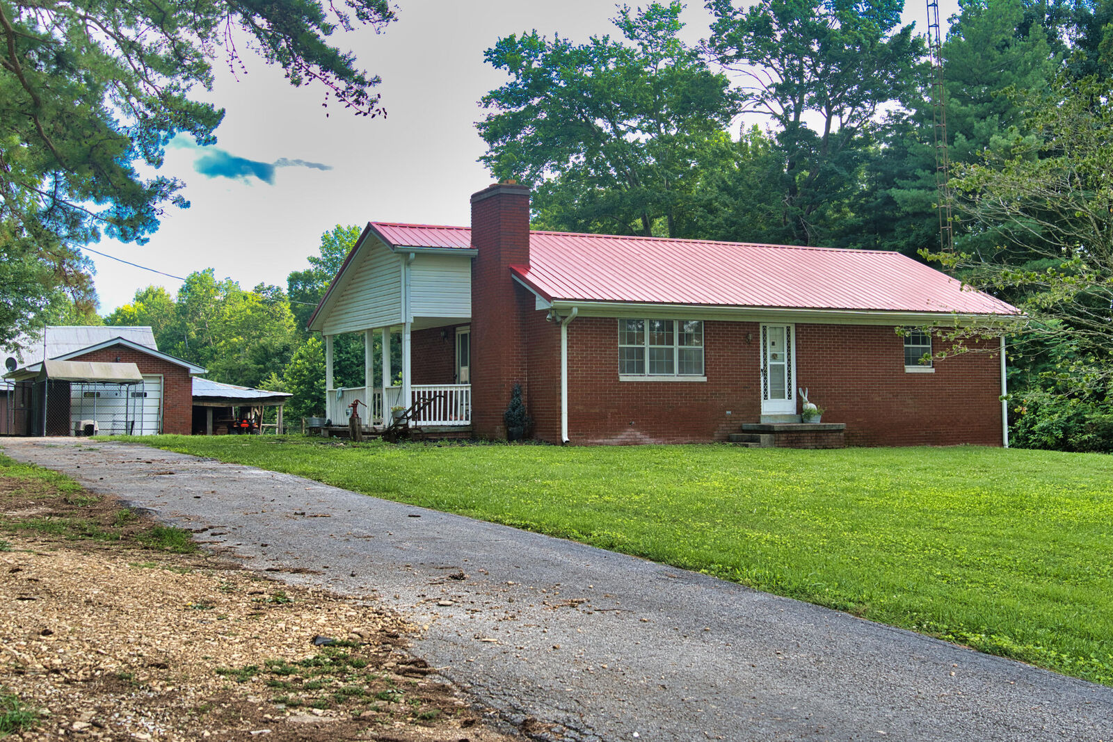 Property Photo: 1321 Ky-80 KY 42565