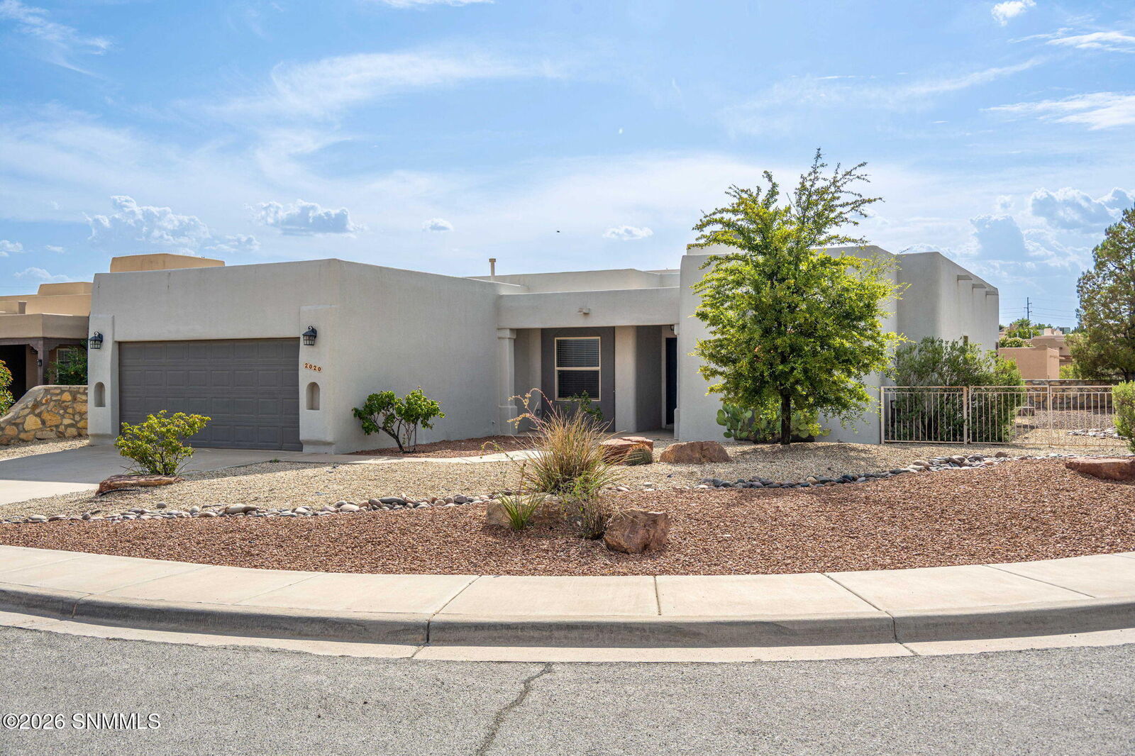 Property Photo:  2020 Southern Star Loop  NM 88011 