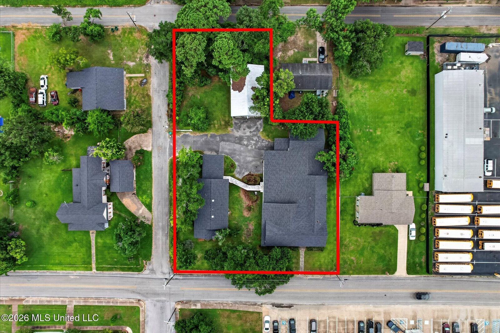 Property Photo: 3618 Bellview Avenue MS 39563