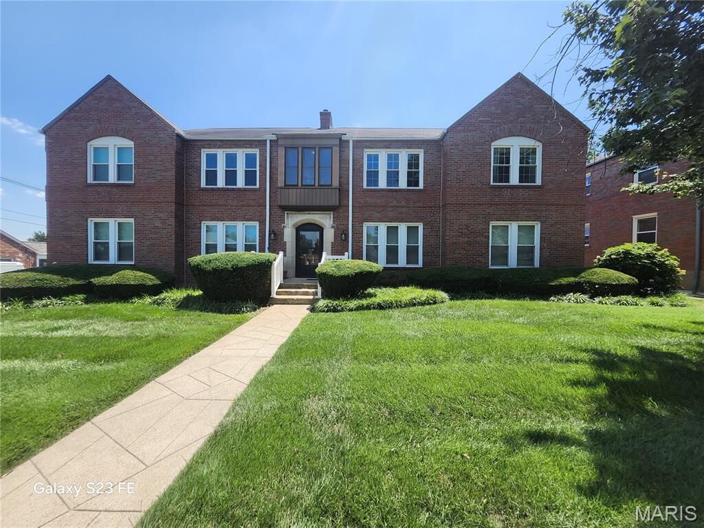 Property Photo:  8000 Delmar Boulevard  MO 63130 