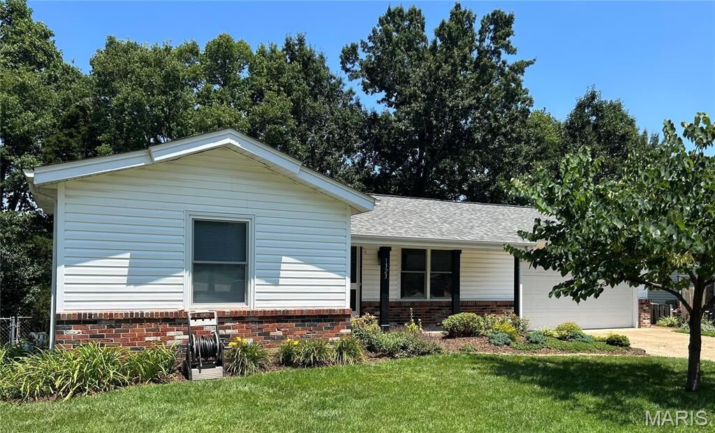 Property Photo: 1323 Greenmar Drive MO 63026
