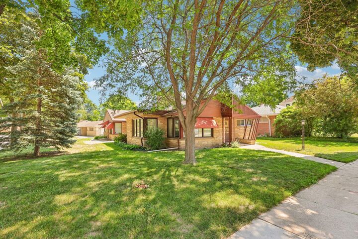 Property Photo: 4164 N 85th St WI 53222