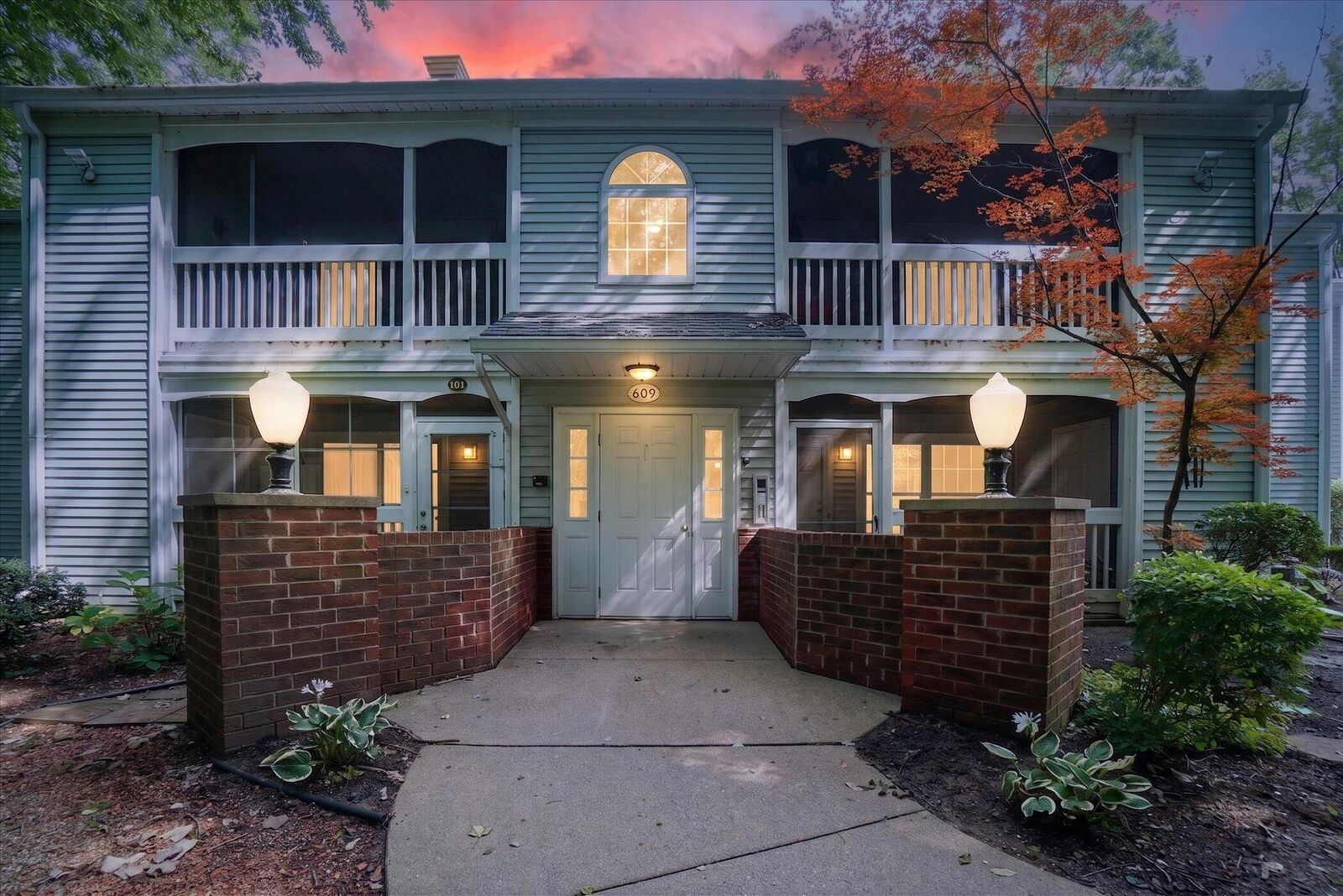 Property Photo: 609 Curzon Court MI 48843