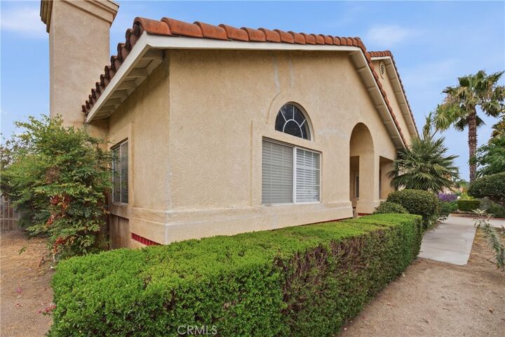 Property Photo:  18083 San Jacinto  CA 92336 