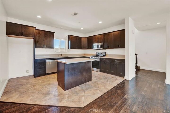 Property Photo:  25432 Cole 2  CA 92354 