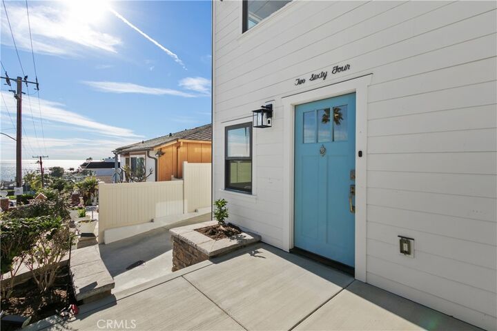 Property Photo:  264 266 San Joaquin  CA 92651 