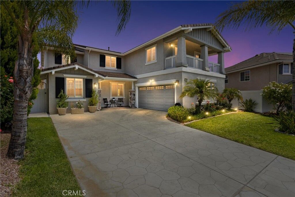 Property Photo:  25120 Gelding Court  CA 92595 