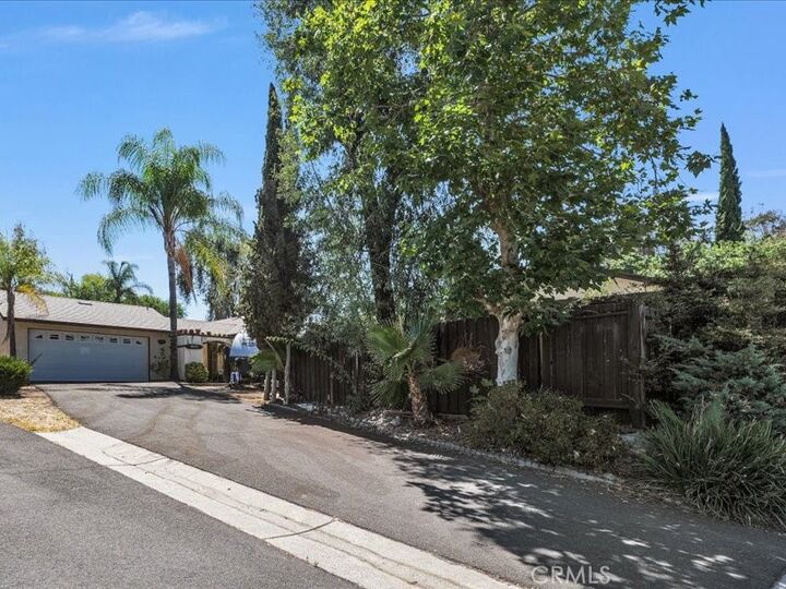 Property Photo: 41041 Via Halcon CA 92591