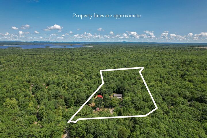 Property Photo:  4 Turkey Hill Way  ME 04605 
