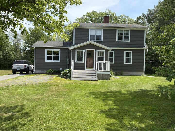 86 Maple Avenue — photo 1