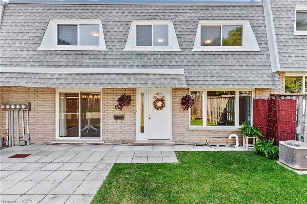 Property Photo: