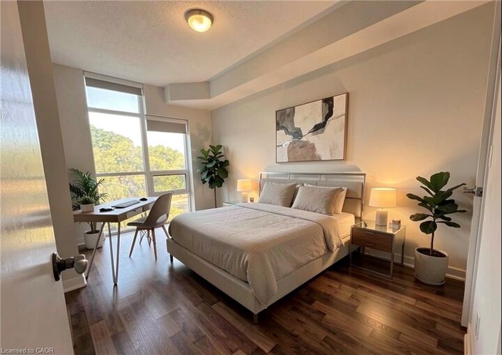 Property Photo: 551 Maple Avenue 502 ON L7S 1M7