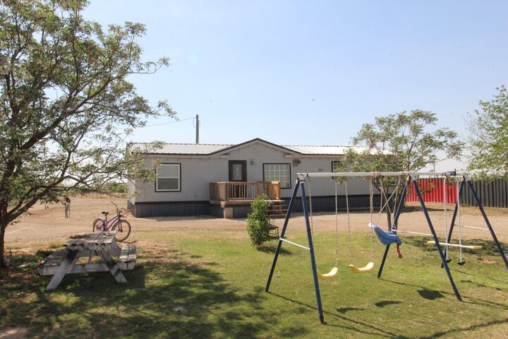 Property Photo:  2343 County Rd C2631  TX 79782 