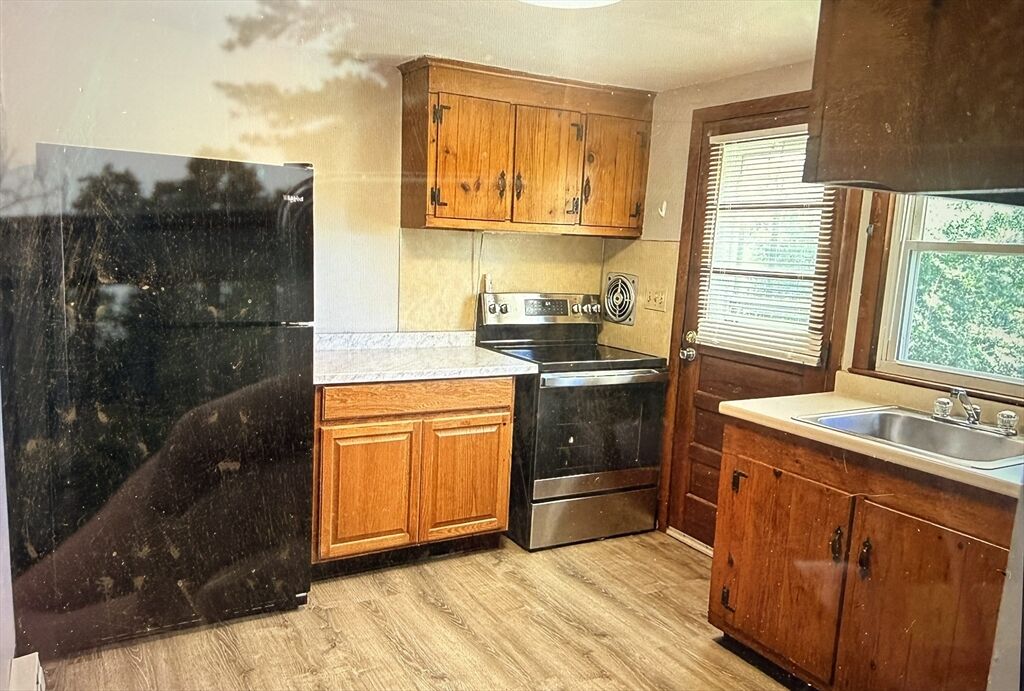 Property Photo:  4 North 5  MA 01001 