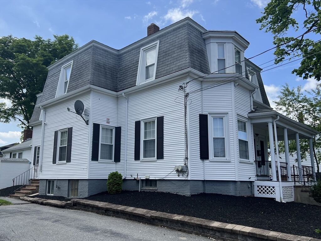 Property Photo: 9 Arlington Street 2 MA 01867