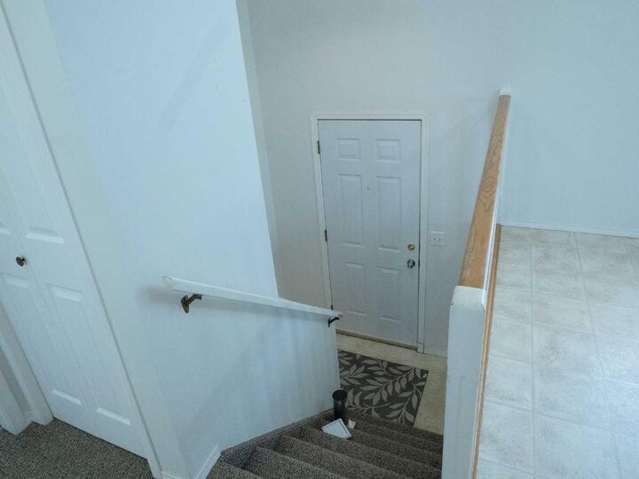 Property Photo: 68 Valleyview Drive SW AB T1A 8N6