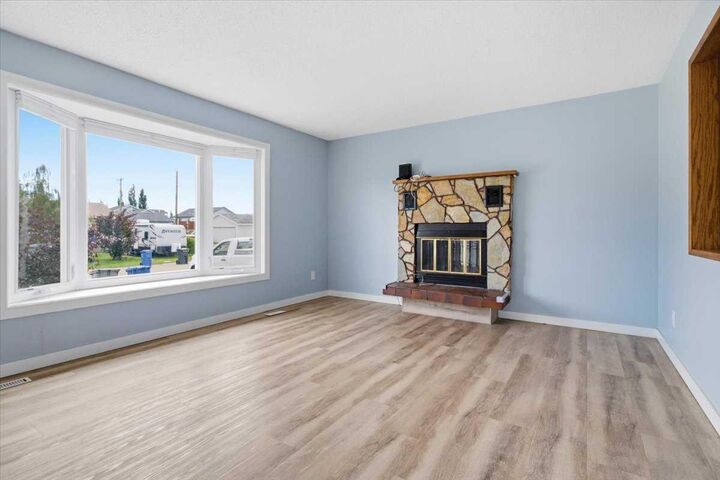 Property Photo: 9703 95 Avenue AB T0H 3S0