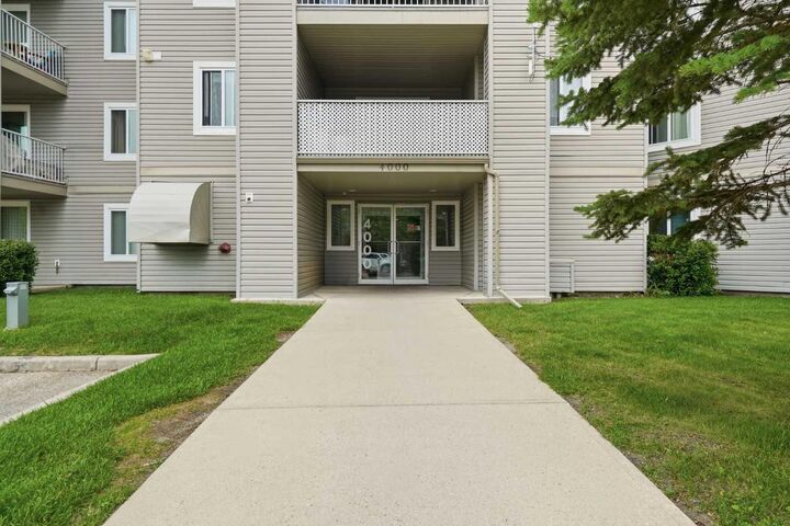 Property Photo:  604 8 Street SW 4103  AB T4B 2W4 