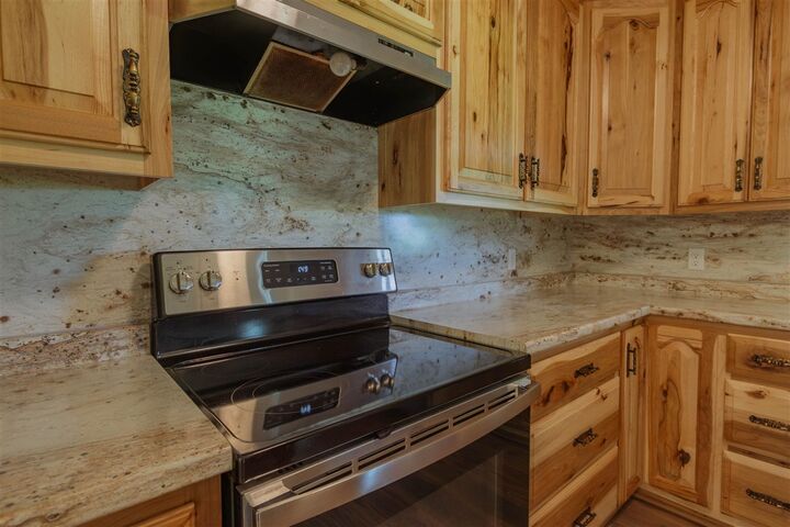 Property Photo: 137 Reservoir Drive KY 42256