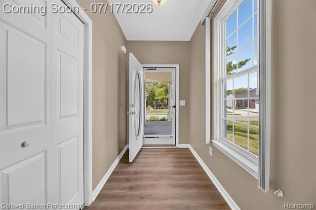 Property Photo: 1398 Luxington Drive MI 48446