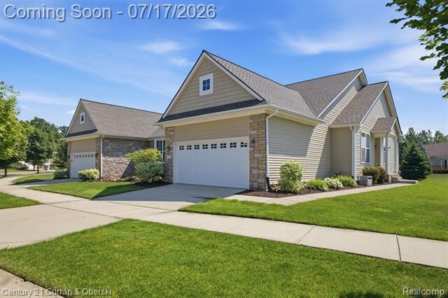 Property Photo: 57283 Elk Run W MI 48165