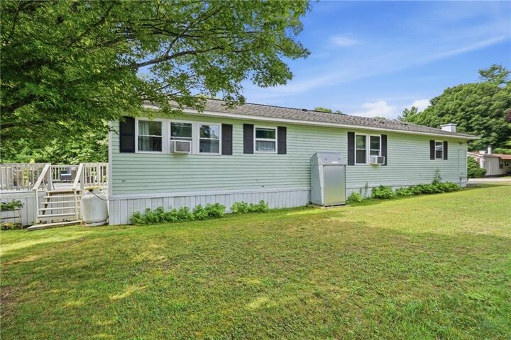 Property Photo:  36 Cantaberry Lane  RI 02816 