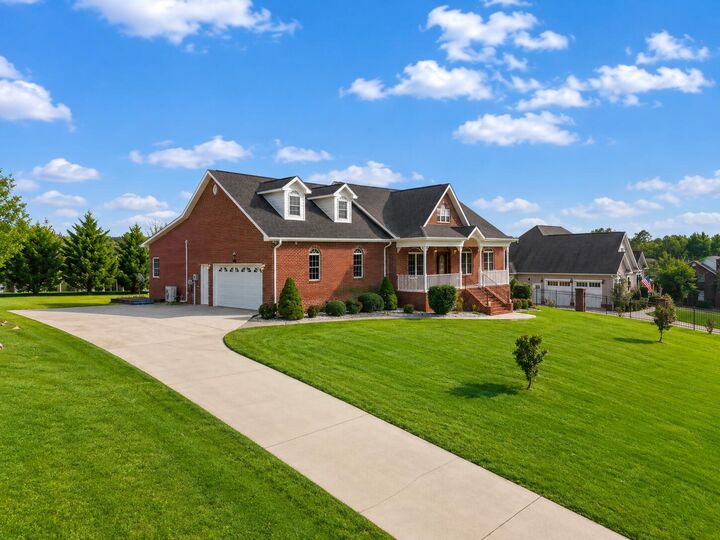 Property Photo: 504 Lynnwood Drive TN 37303