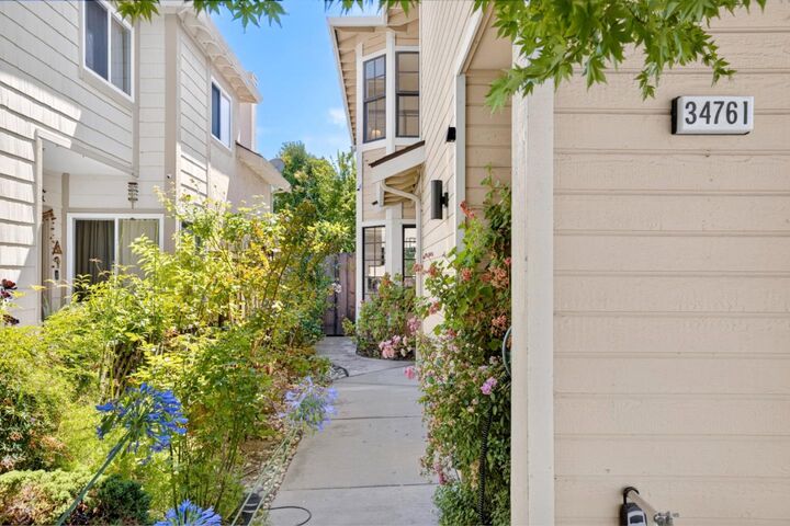 Property Photo: 34761 Comstock Common CA 94555