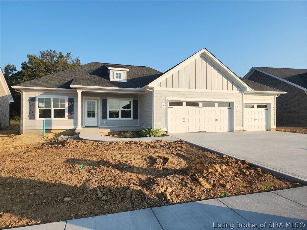 Property Photo: 5116 Abington Way 1533 IN 47111