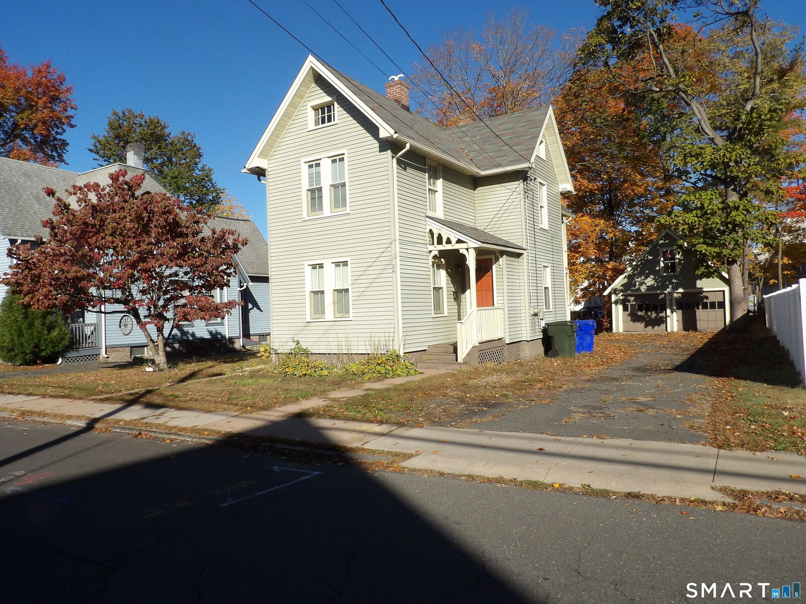 Property Photo:  32 Wells Avenue  CT 06108 
