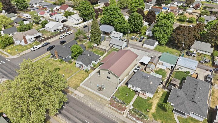 Property Photo: 4218 N Maple St WA 99208