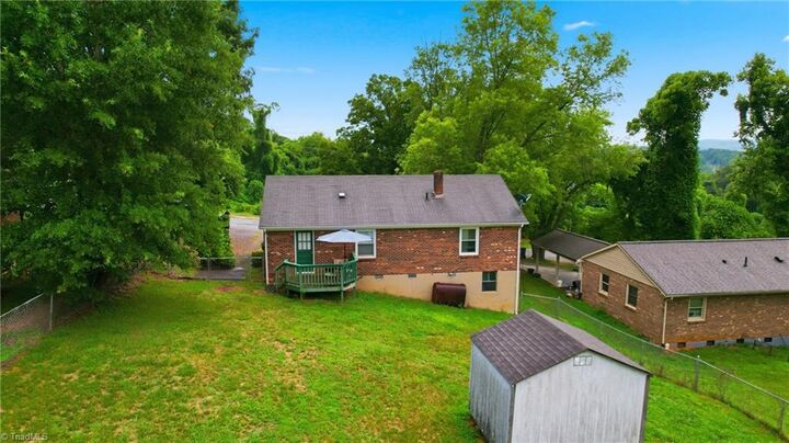 Property Photo: 3020 Pearson Street NC 28659