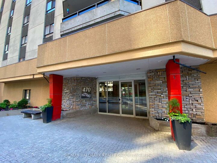 Property Photo: 470 Laurier Avenue W 902 ON K1R 7W9