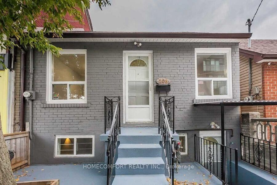 Property Photo: 208 Manning Avenue ON M6J 2K7