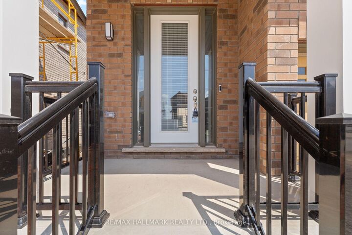 Property Photo: 16 Crossmore Crescent ON N1S 0C7